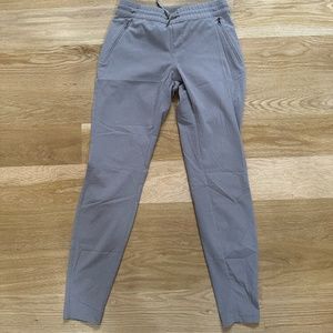 KUHL  leggings  Size S